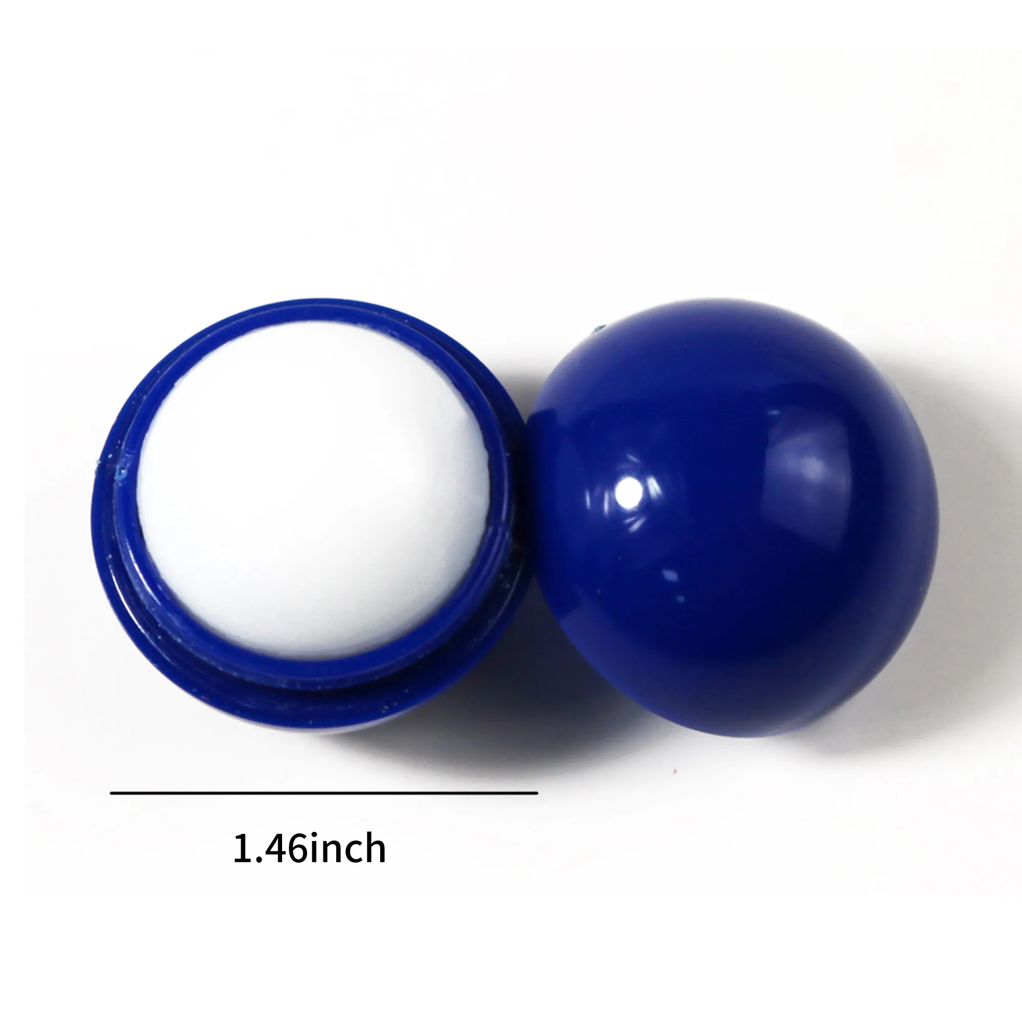 Round Moisturizing Lipstick 4