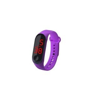 Elegant Electronic Watch With Digital Display Adjustable Band 2