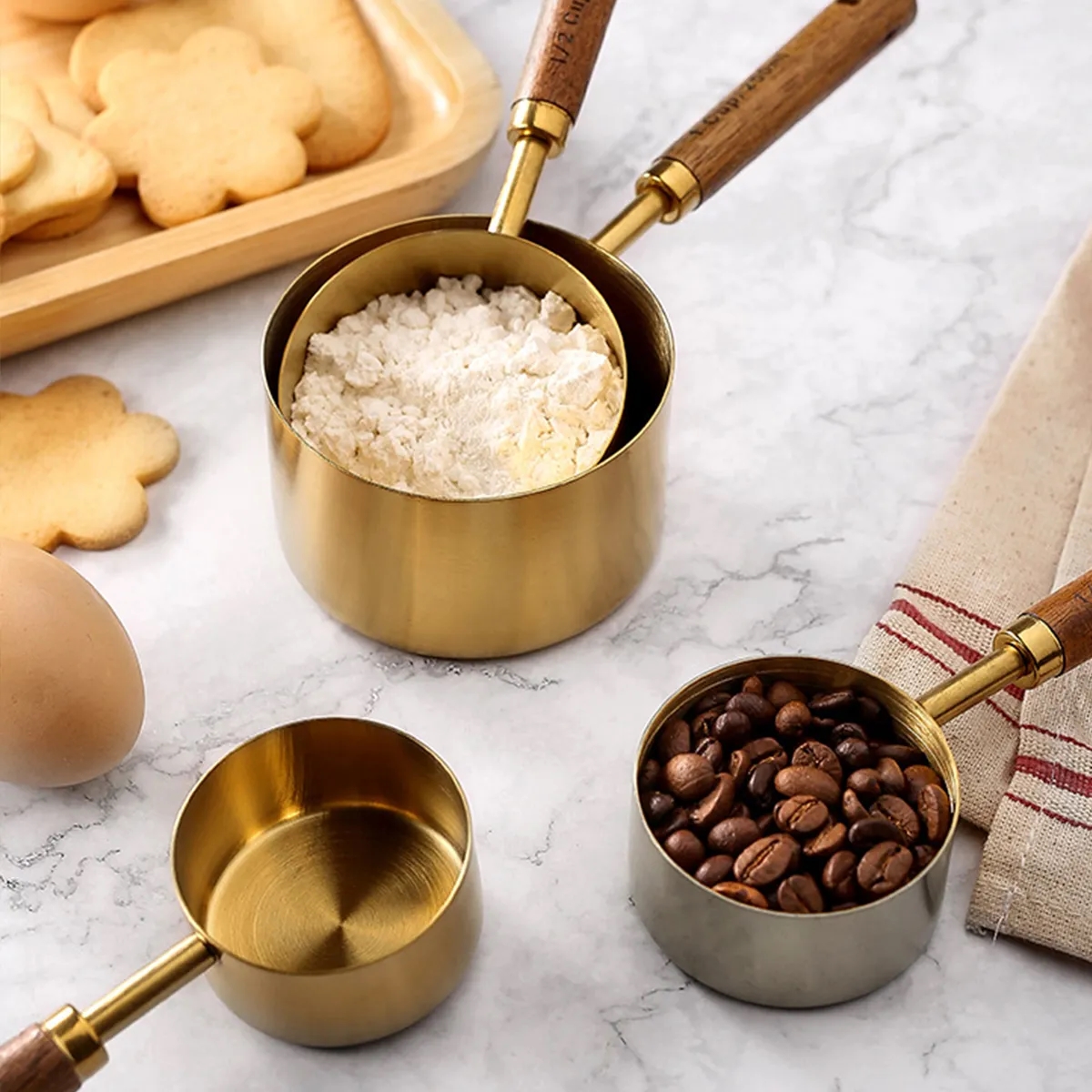 8Pcs Wood Handle Stainless Stee Measuring Cup And Spoon Set 2
