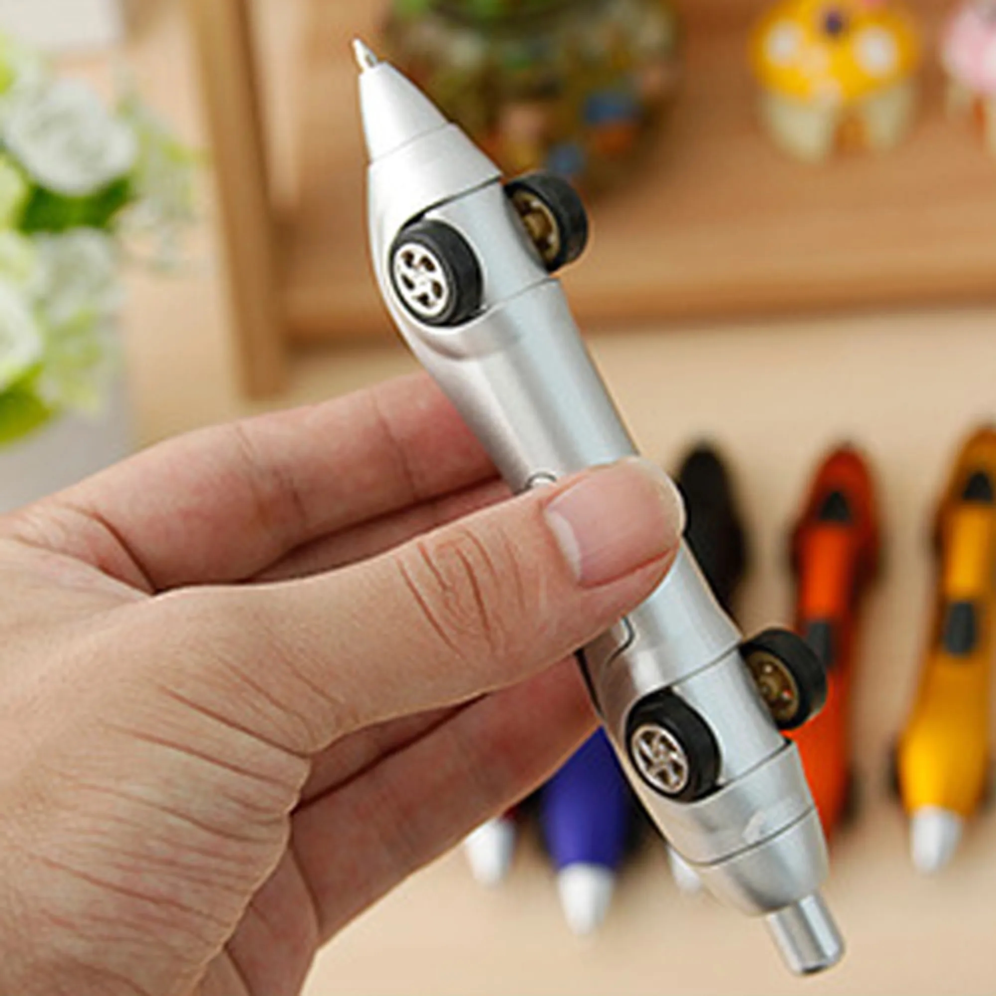 Car-Shaped Ballpoint Pen 2