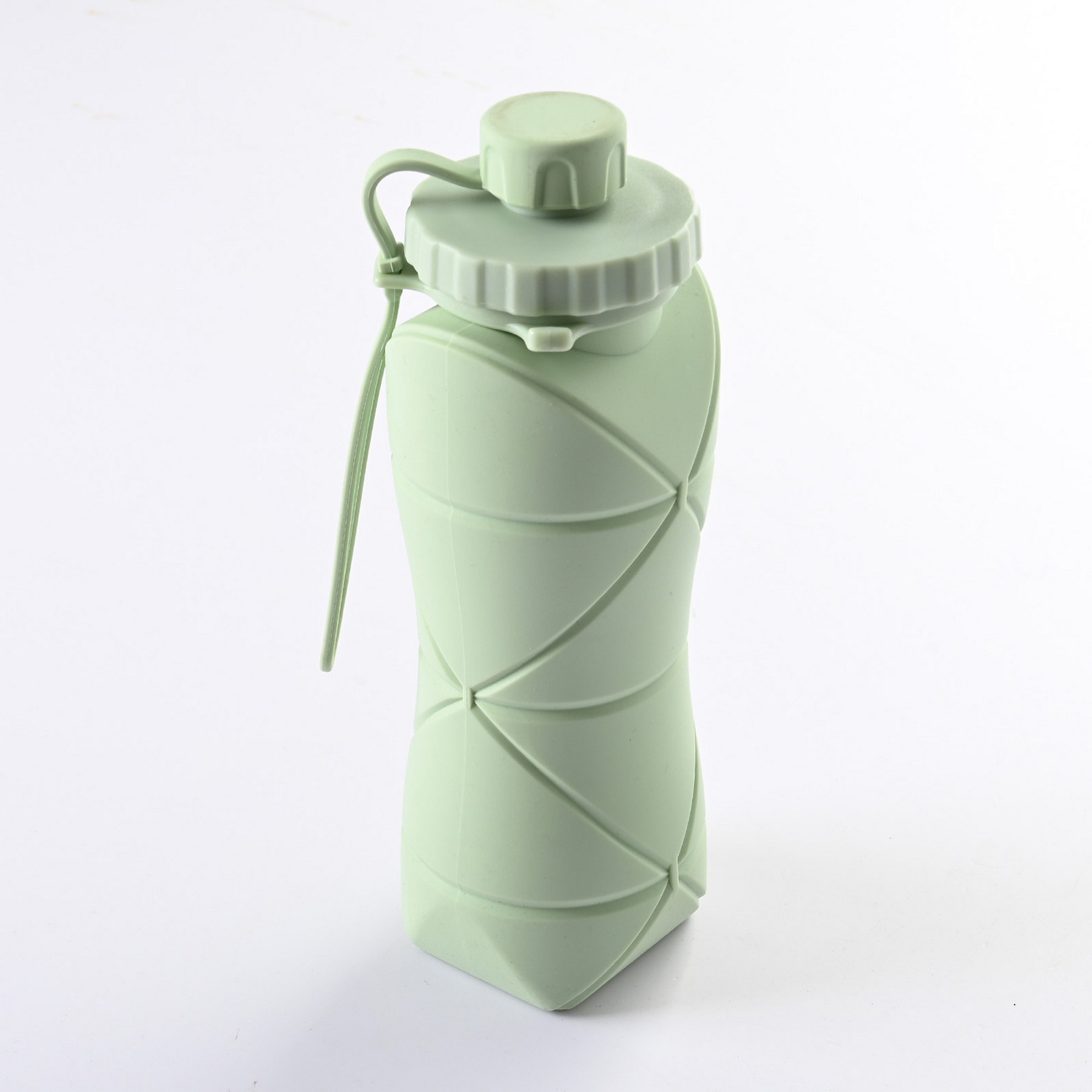 Collapsible Silicone Water Cup 20Oz 2