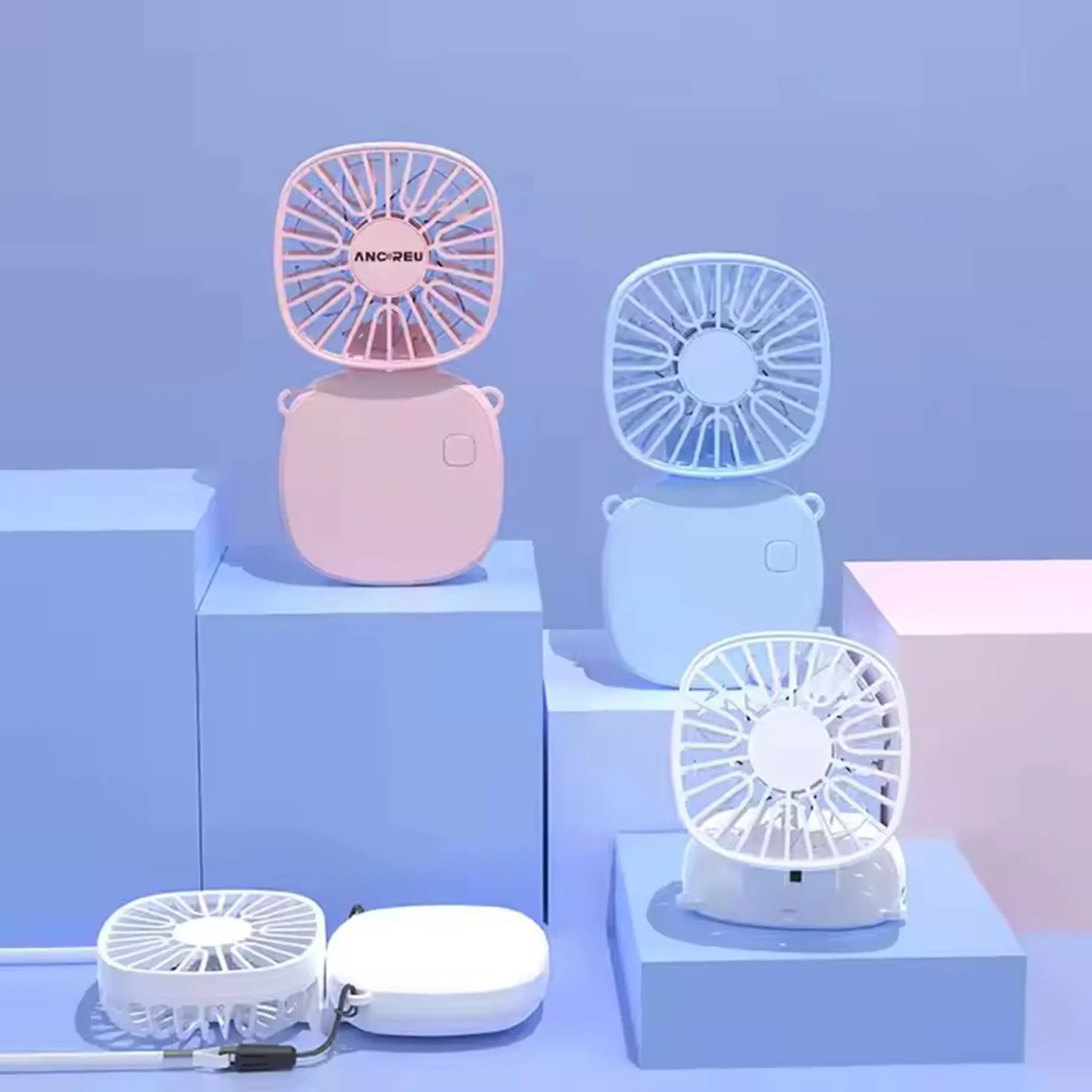 300 mAh Folding Mini Fan with Make Up Mirror 3
