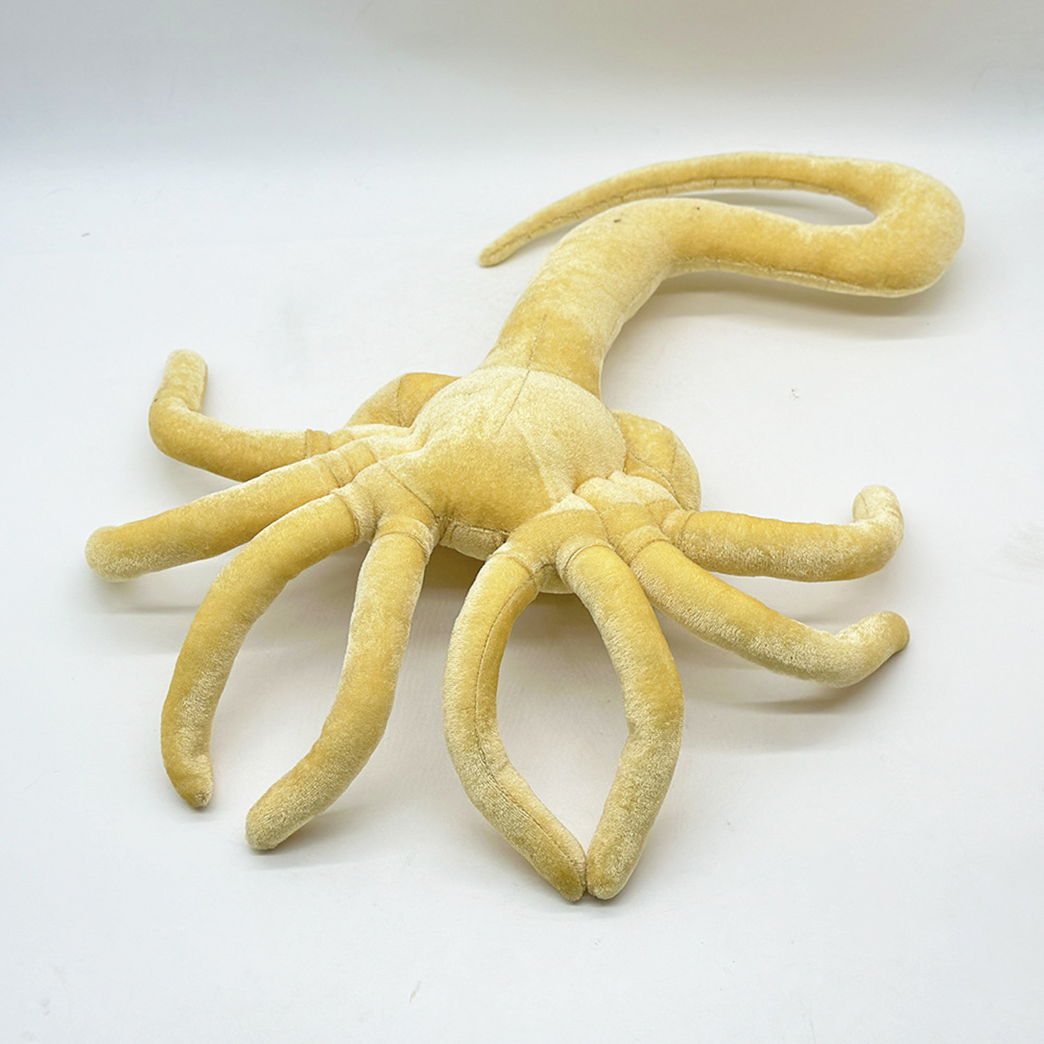 Alien Romulus Xenomorph Head Stuffed Monster Plush Toys 4