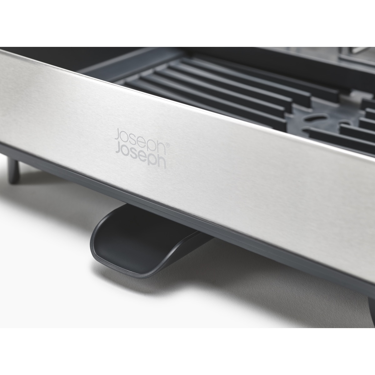 Joseph Joseph® Extend™ SS Expandable Dish Drainer 29