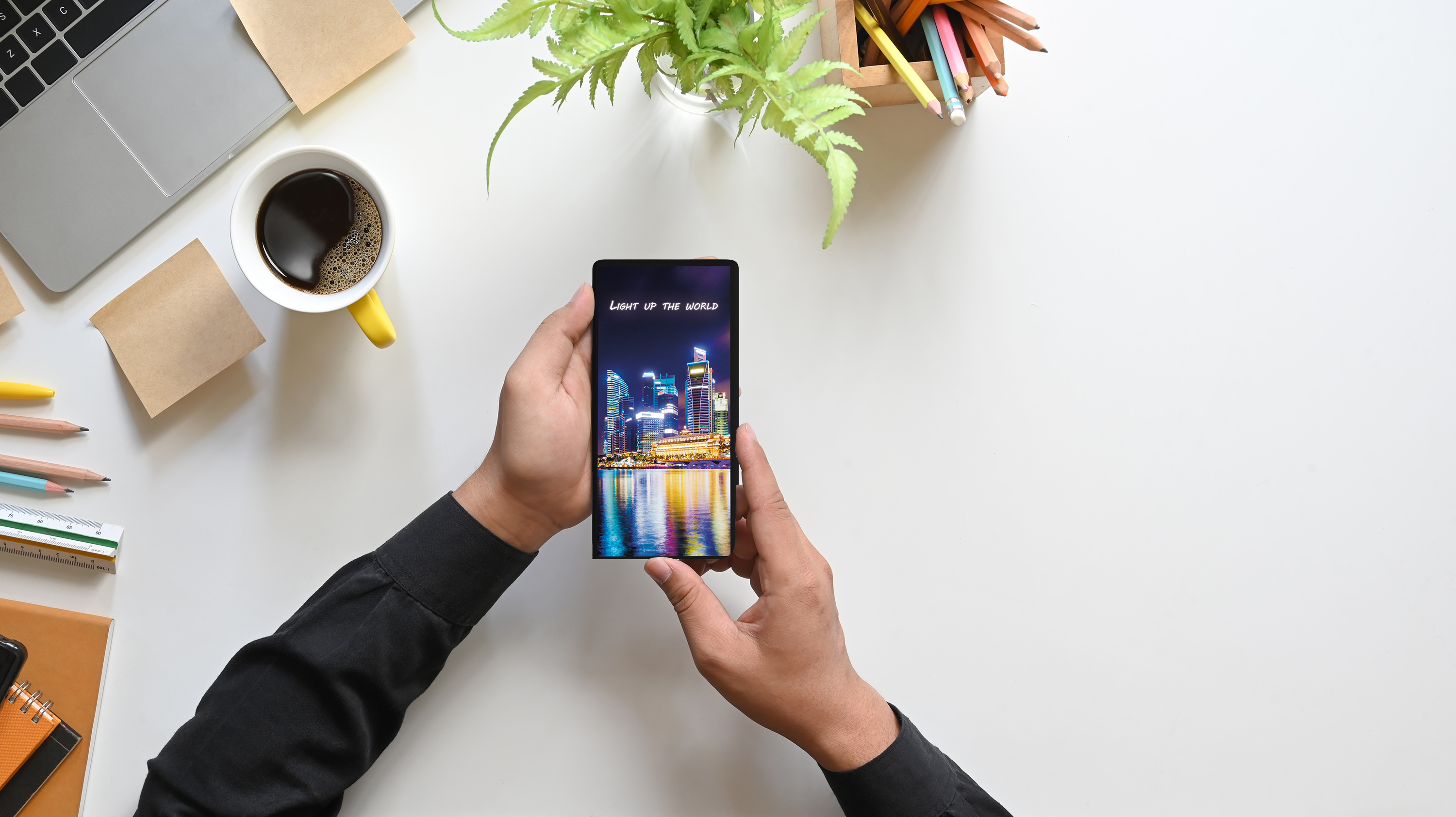 SCX Innovative Design™ Full-Color Illuminated Power Bank Slim 5000 mAh 2