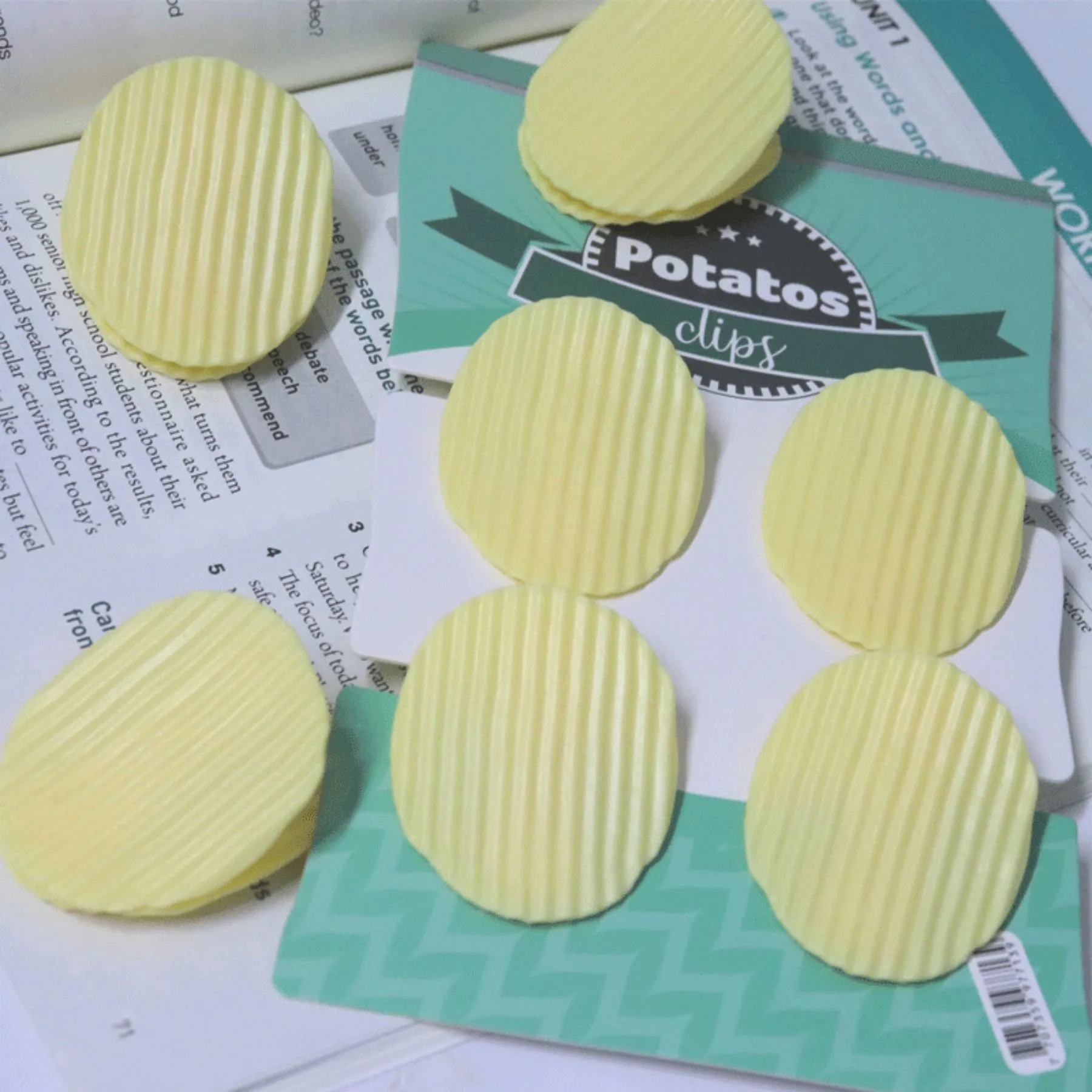 Potato Chip Shaped Clip 4
