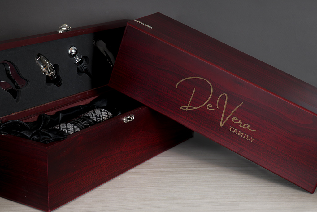 Wine Box & Tools 2
