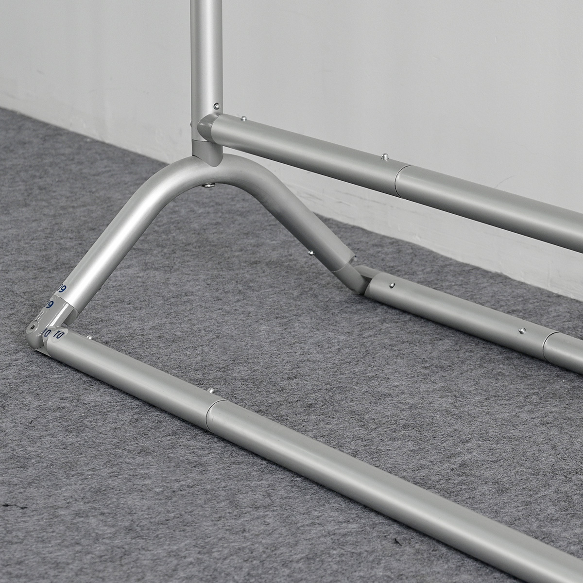 Sloped Apparel Hanger Display- 40"wx72"h 2