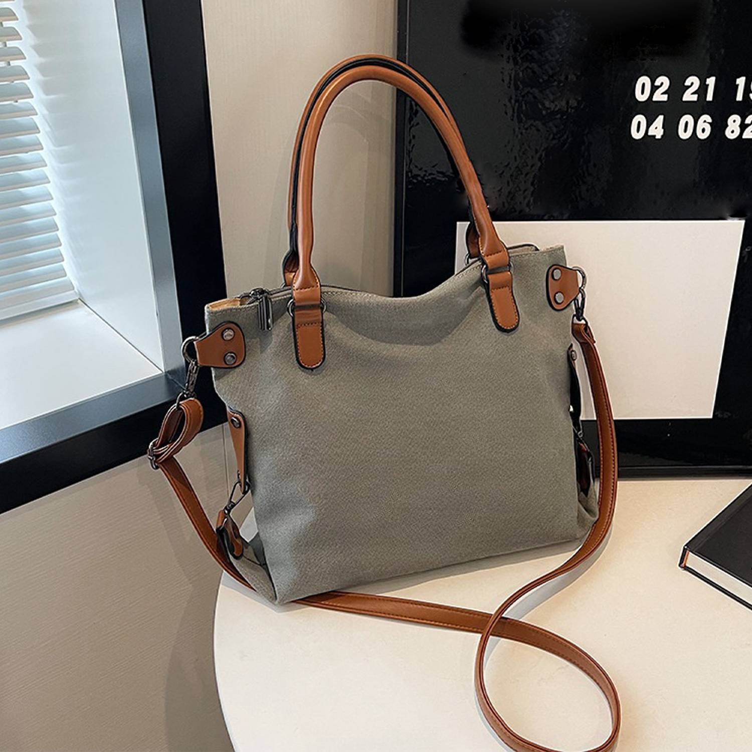 Large Capacity Single Shoulder Diagonal Canvas Tote Bag, custom tote bag with logo imprint 3