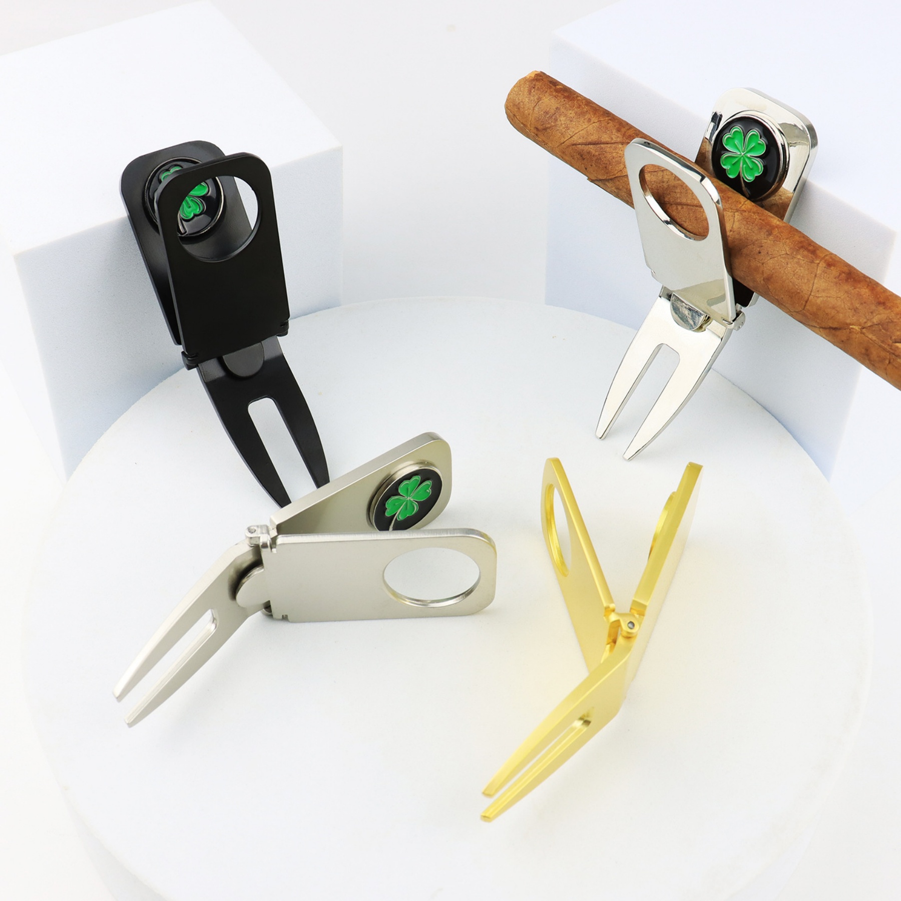 Magnetic Cigar Holder Golf Divot Marker Tool 2