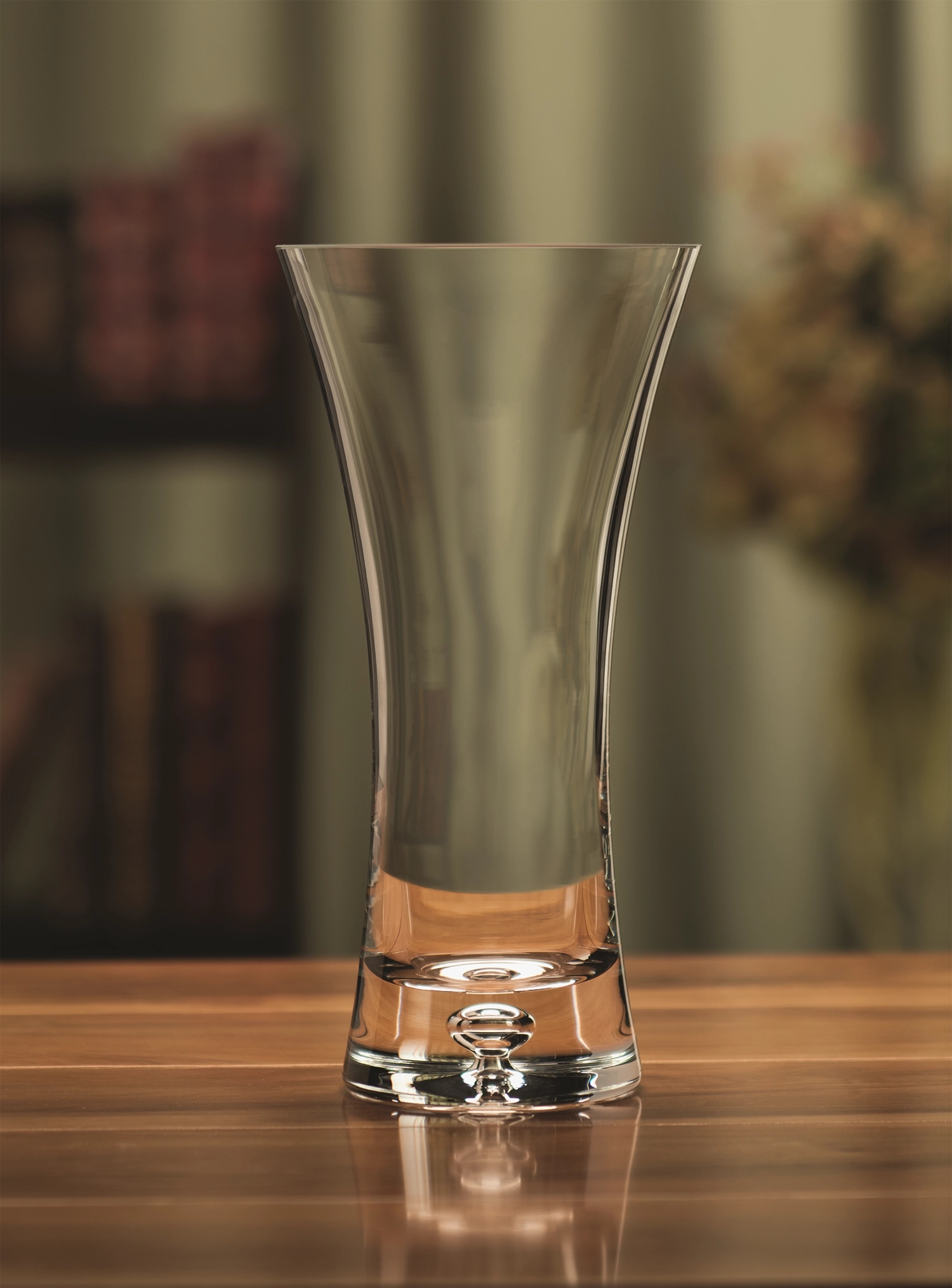 Deluxe Flared Vase 3