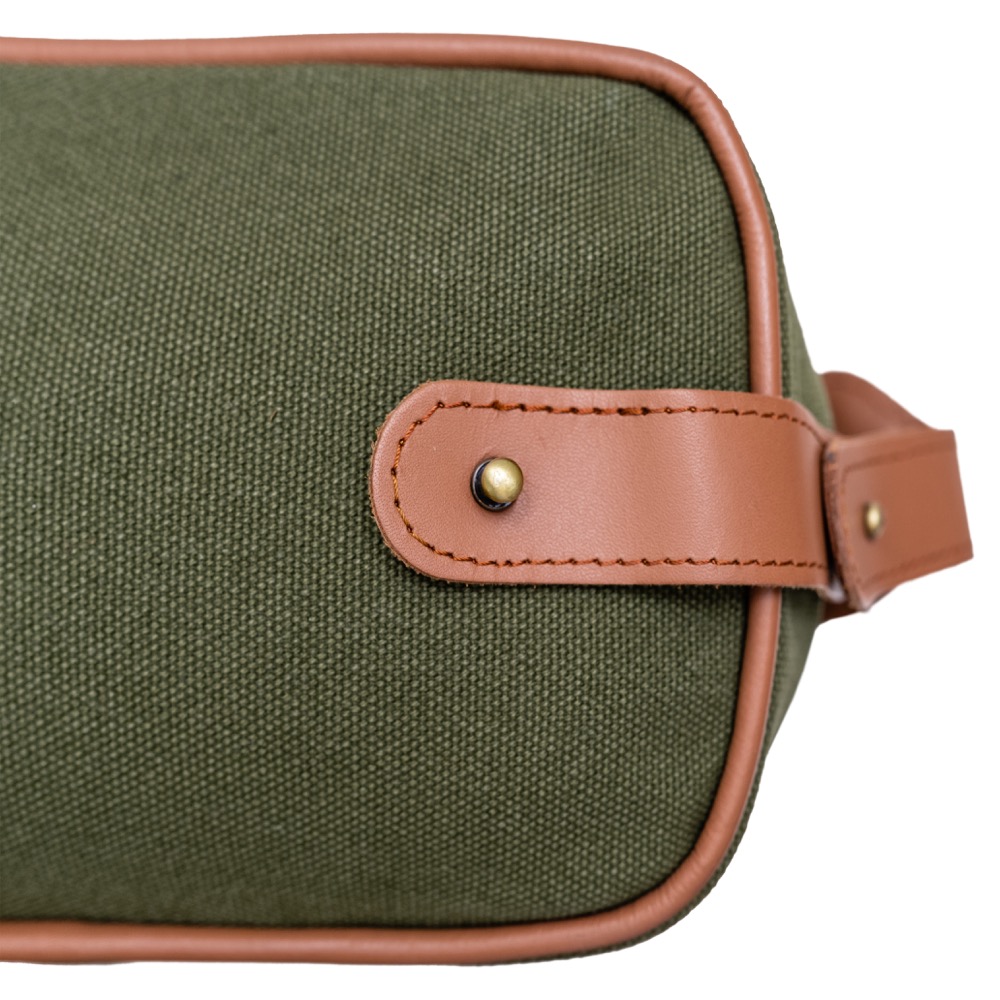 18 Oz. Sturdy Unisex Utility Dopp Kit 9