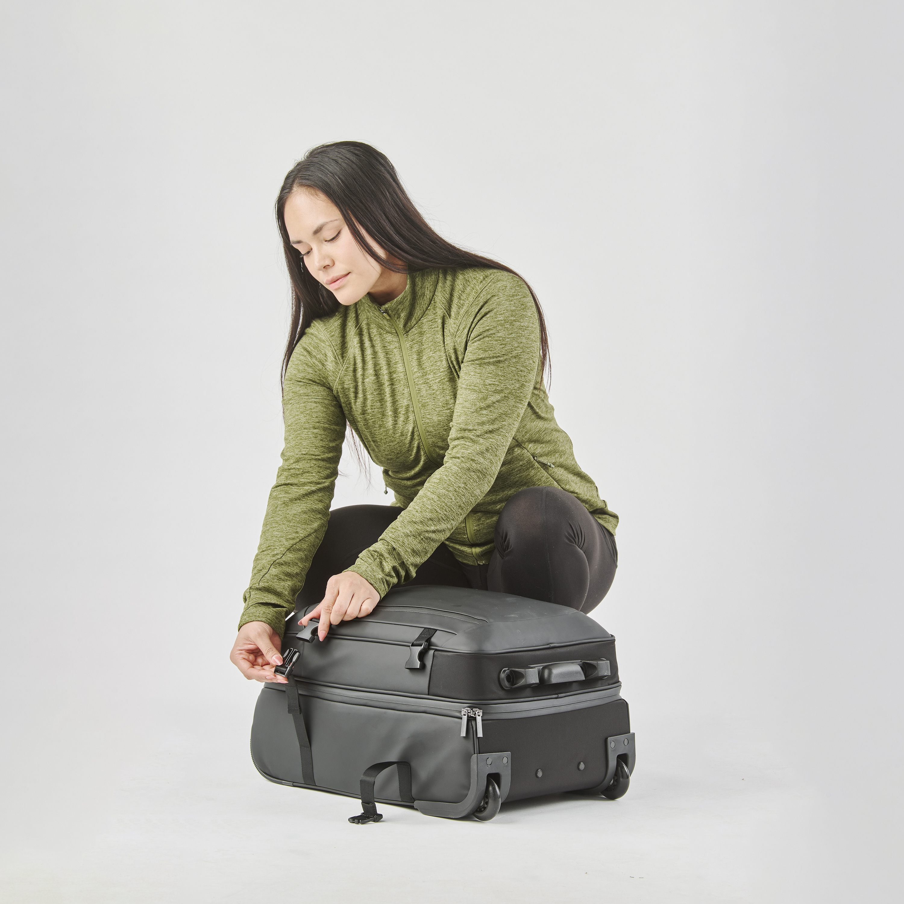 Stormtech Eclipse Wheeled Carry-On 40 9
