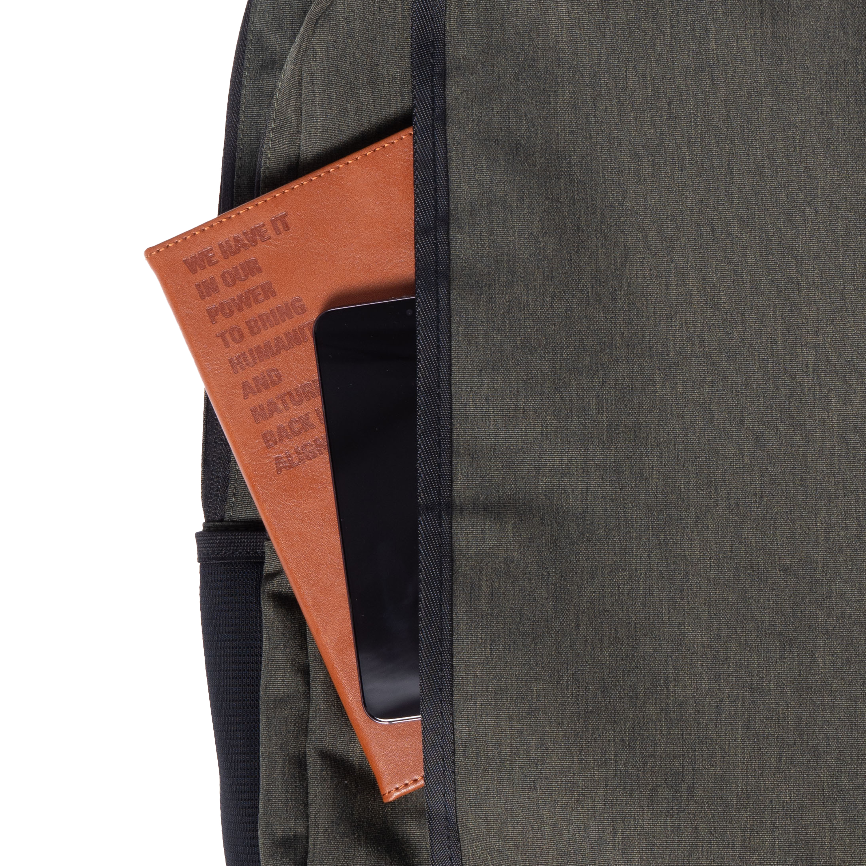 Nomad must haves - renew backpack 25