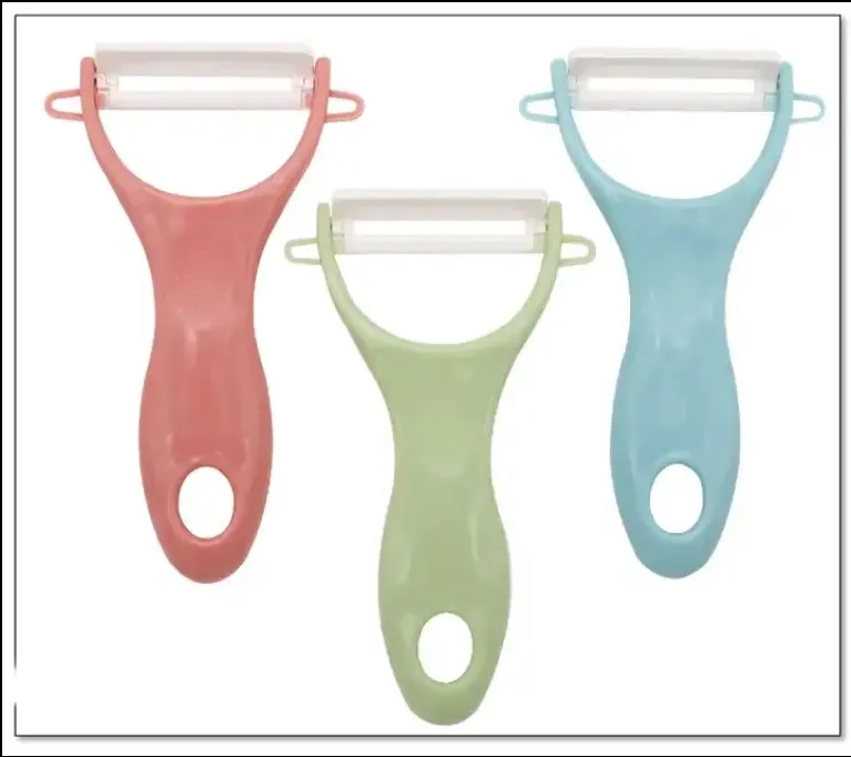 Multifunctional Kitchen Household Fruit And Vegetable Peeler 2