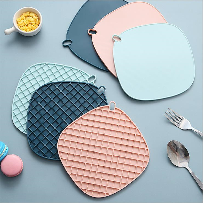 Non Slip Insulating Silicone Coaster, Dish Mat 3
