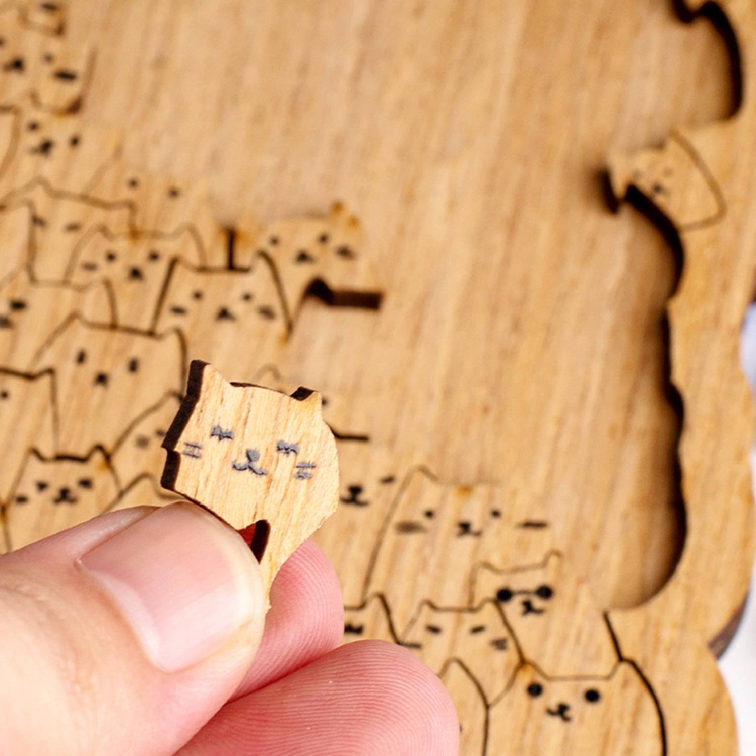 Hundred Cats Wooden Puzzle Toy 100 Pieces 6