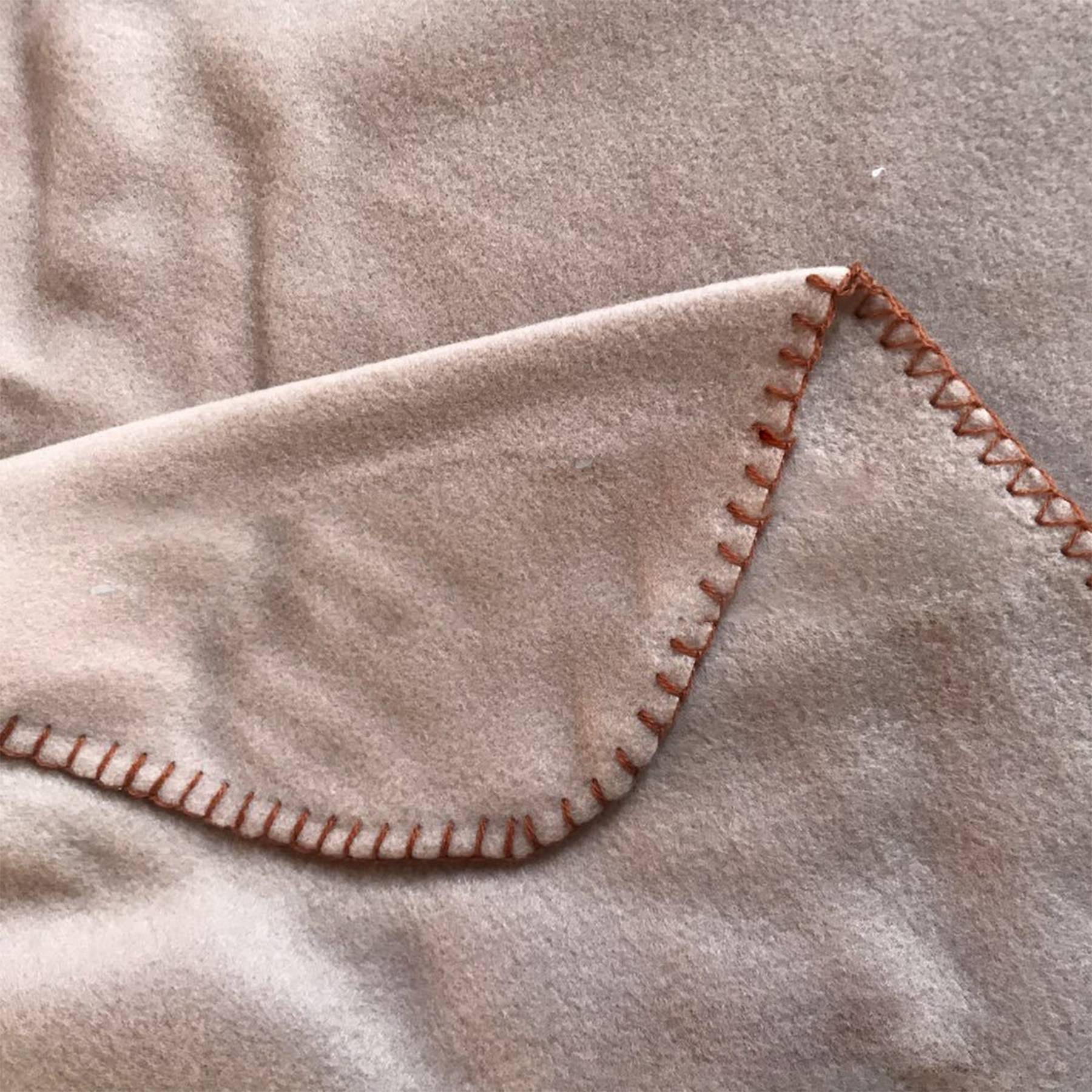 Solid color double-sided plush blanket 6