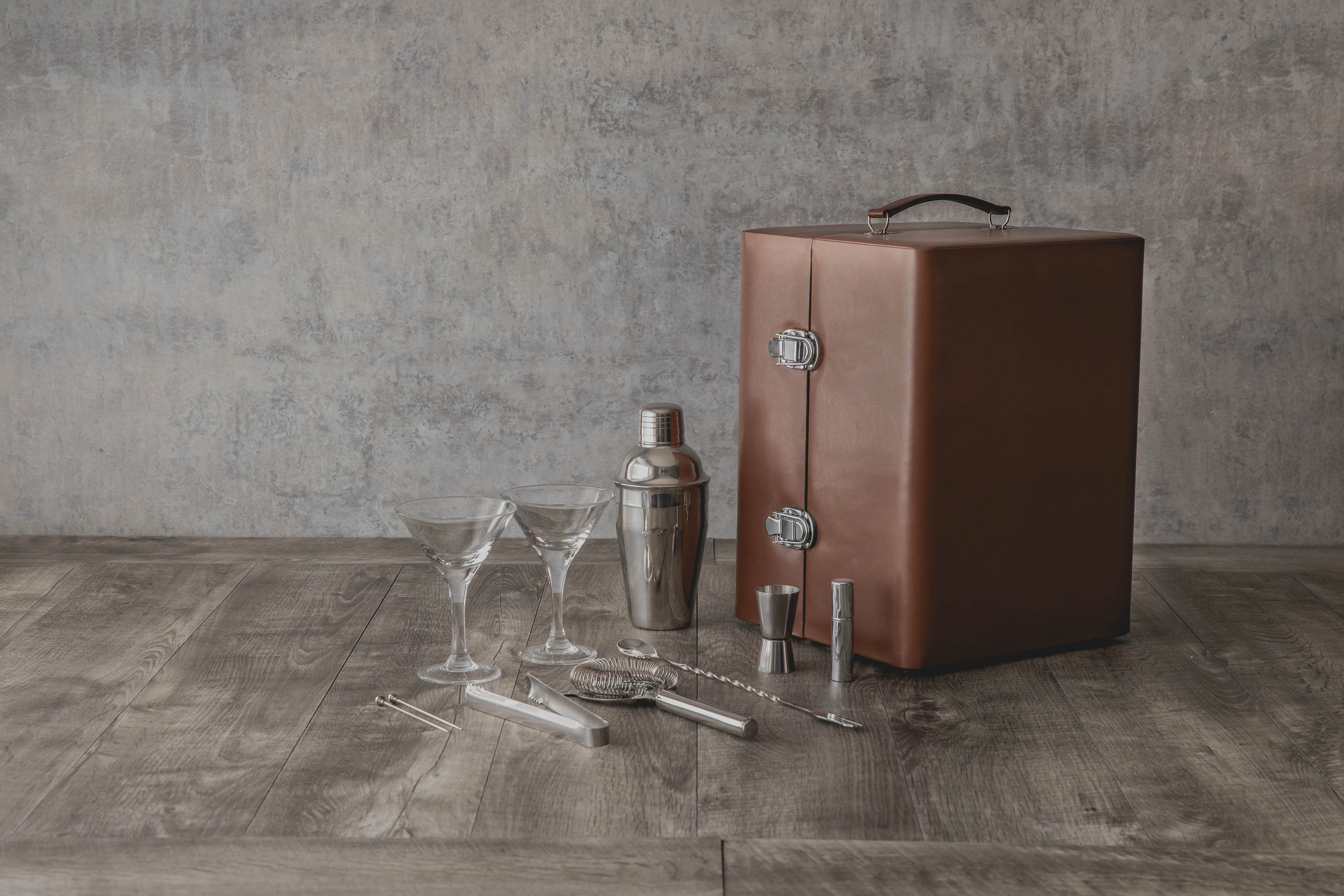 Manhattan Cocktail Case 3