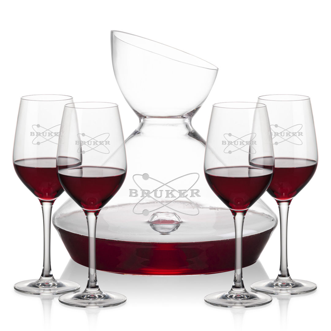 Woodbury Carafe & Lethbridge Wine 7