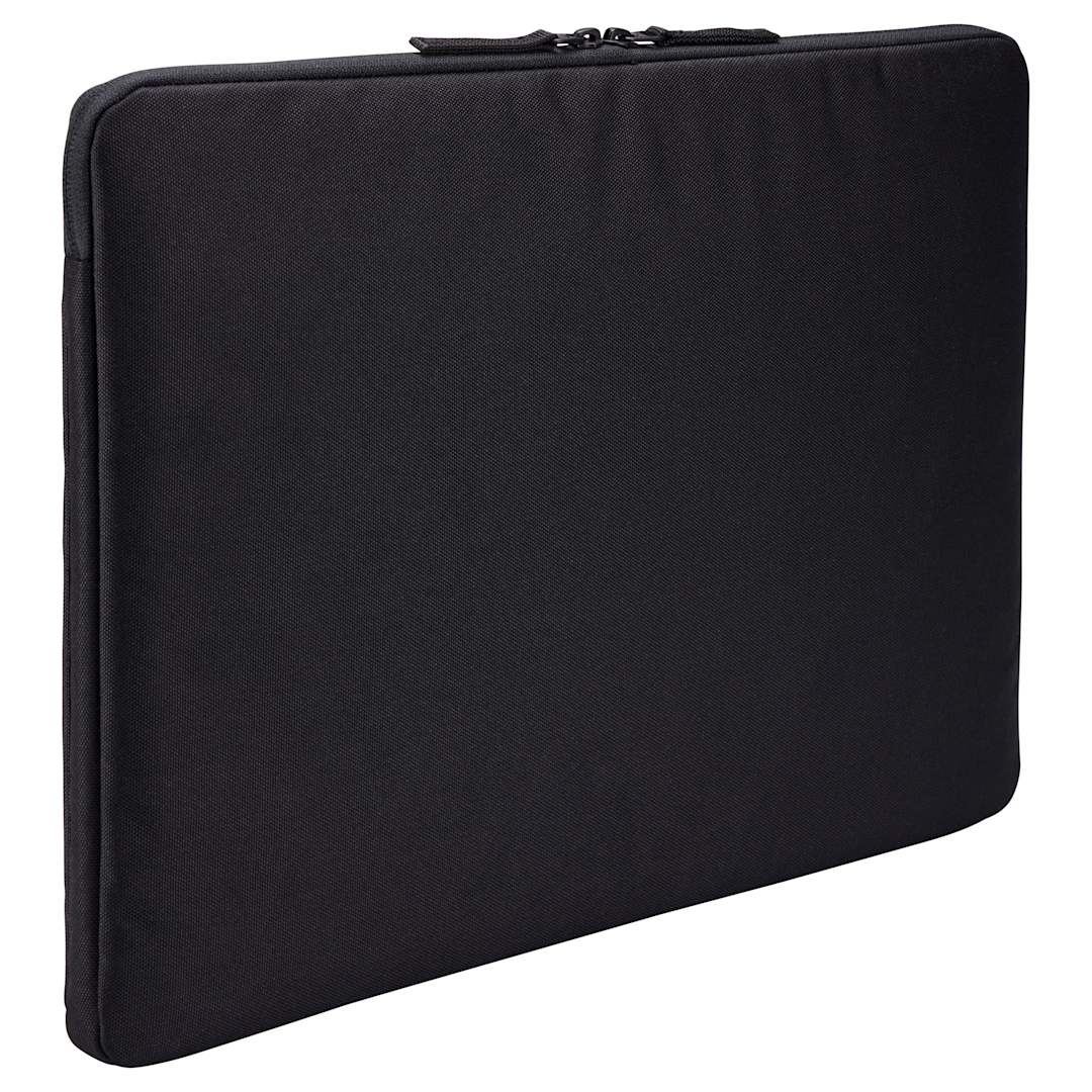 Case Logic Invigo Recycled 16” Laptop Sleeve 23