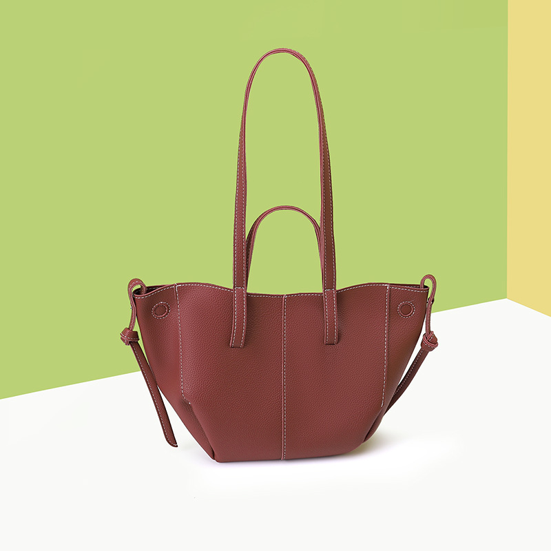 Trendy Elegant Tote Bag 1