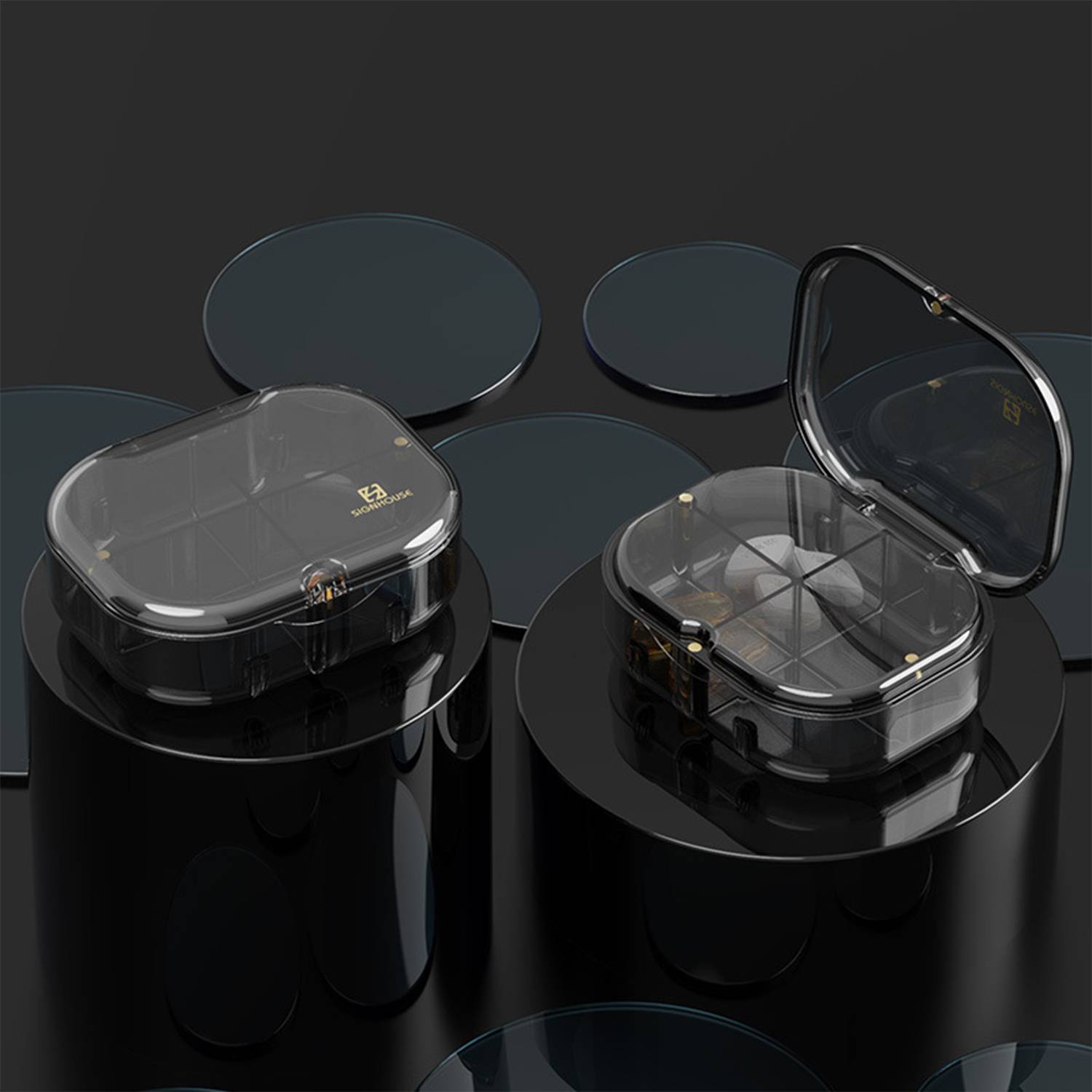 Plastic portable pill case 7