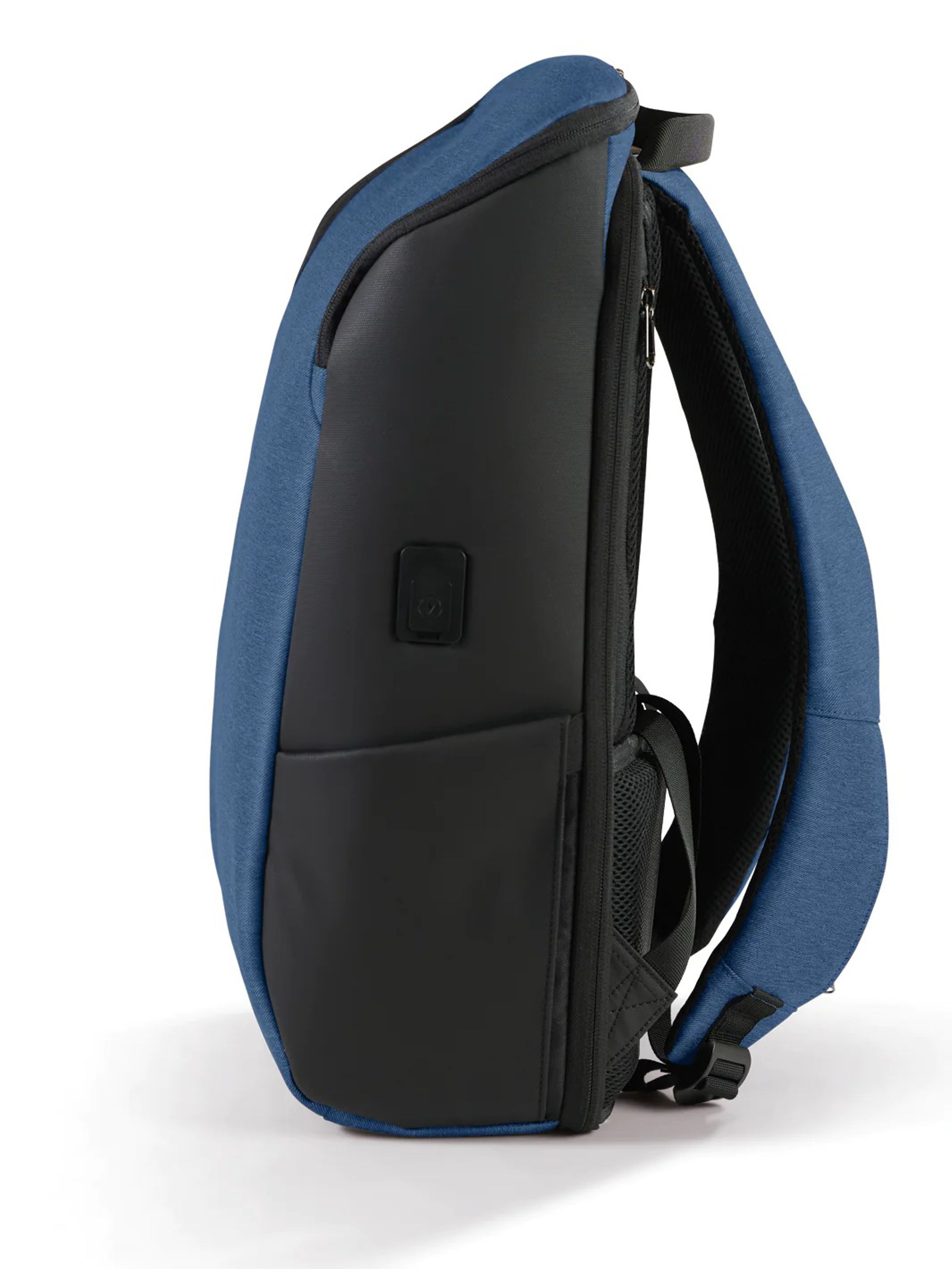 EZRI Premier Backpack with Embroidery 2