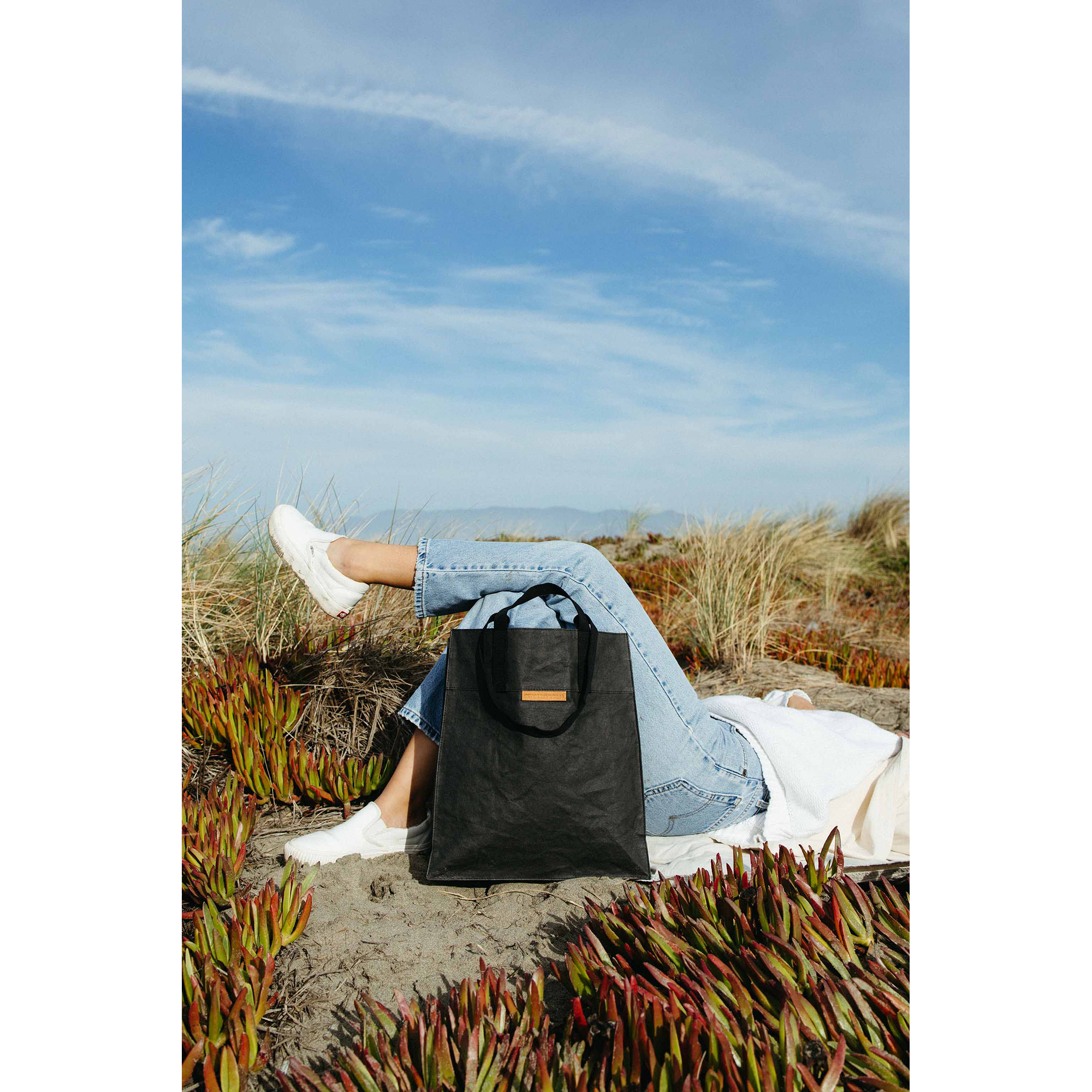 Out of The Woods® City Tote 9