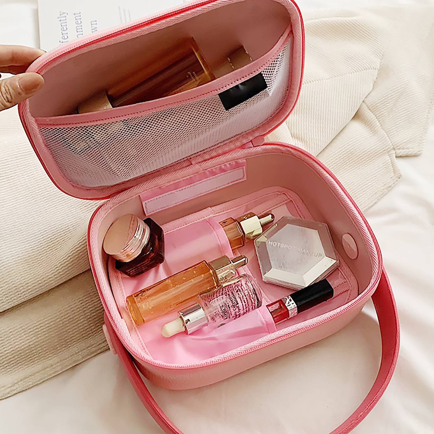 Cross-border portable hand-held makeup bag 2