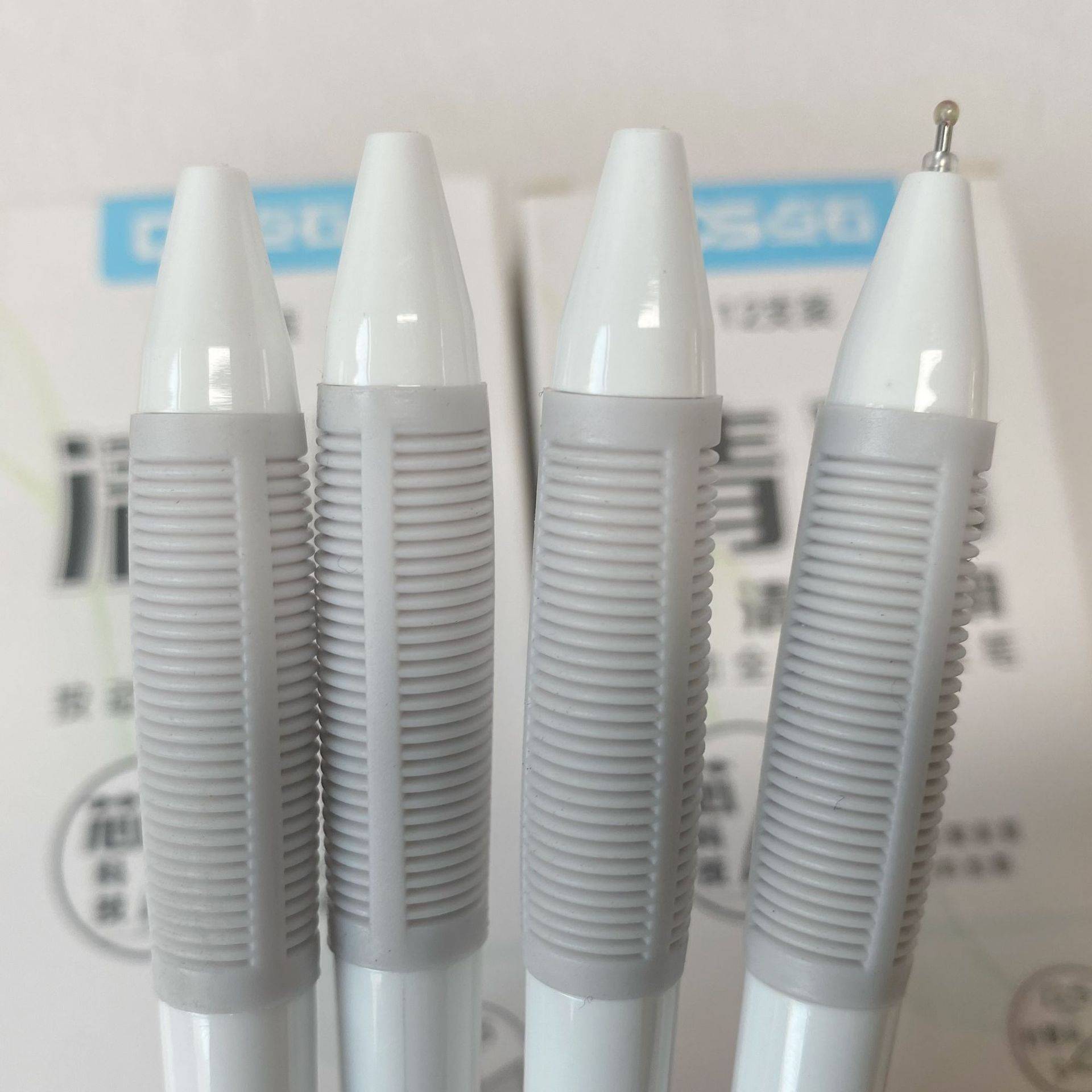 Quick drying soft grip rubber air cushion press neutral pen 4