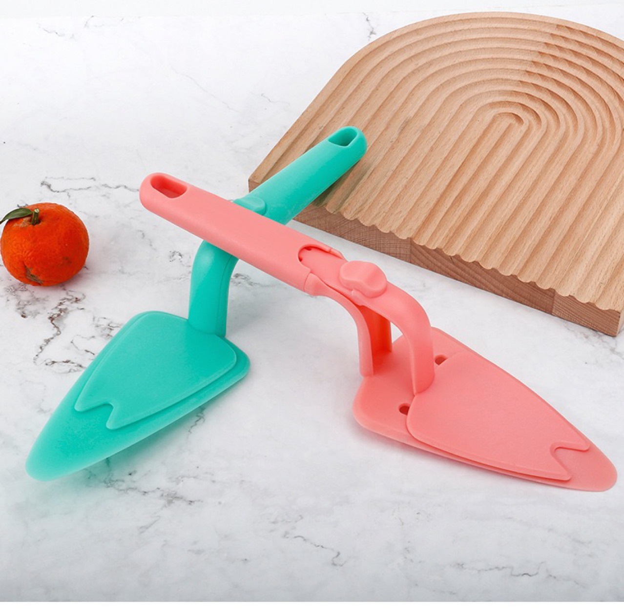 Pushable Pizza Cake Shovel 5