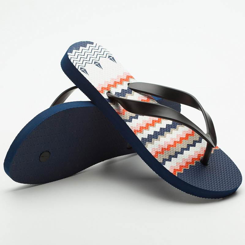 Adult summer flip-flops 6