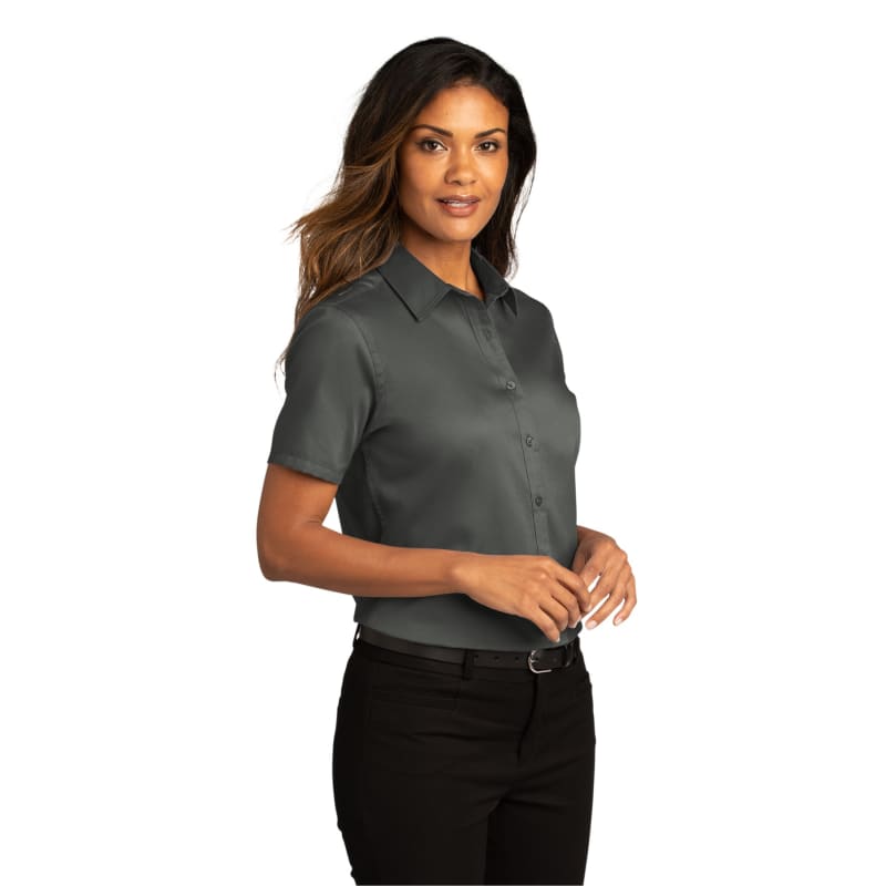 Port Authority Ladies Short Sleeve SuperPro React Twill Shirt. 16