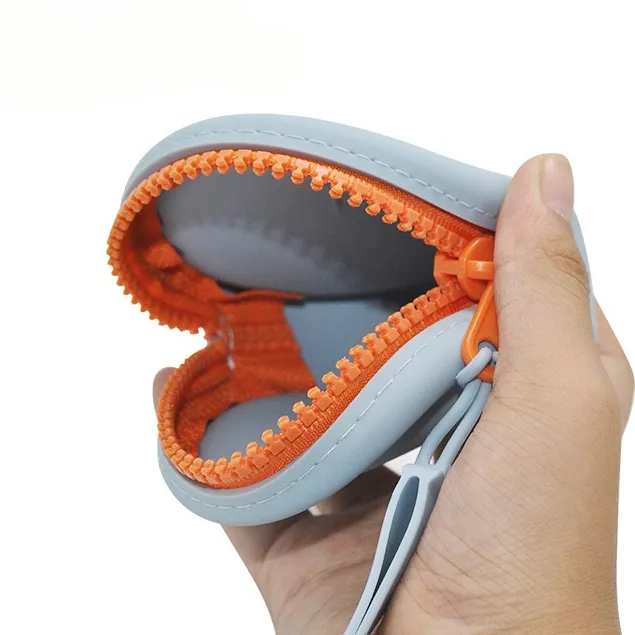 Silicone Zipper Round Purse with Strap 3