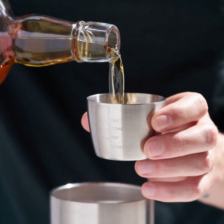 Viski® Alchemi Vacuum Insulated Shaker 5