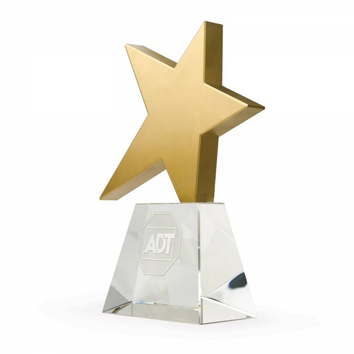 3D Metal-Like Figurine (Trophy) 2