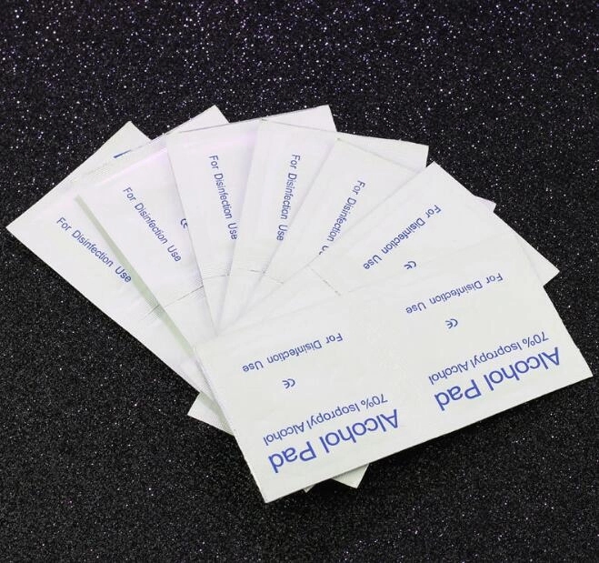 Hand Sanitizing Wipe 2