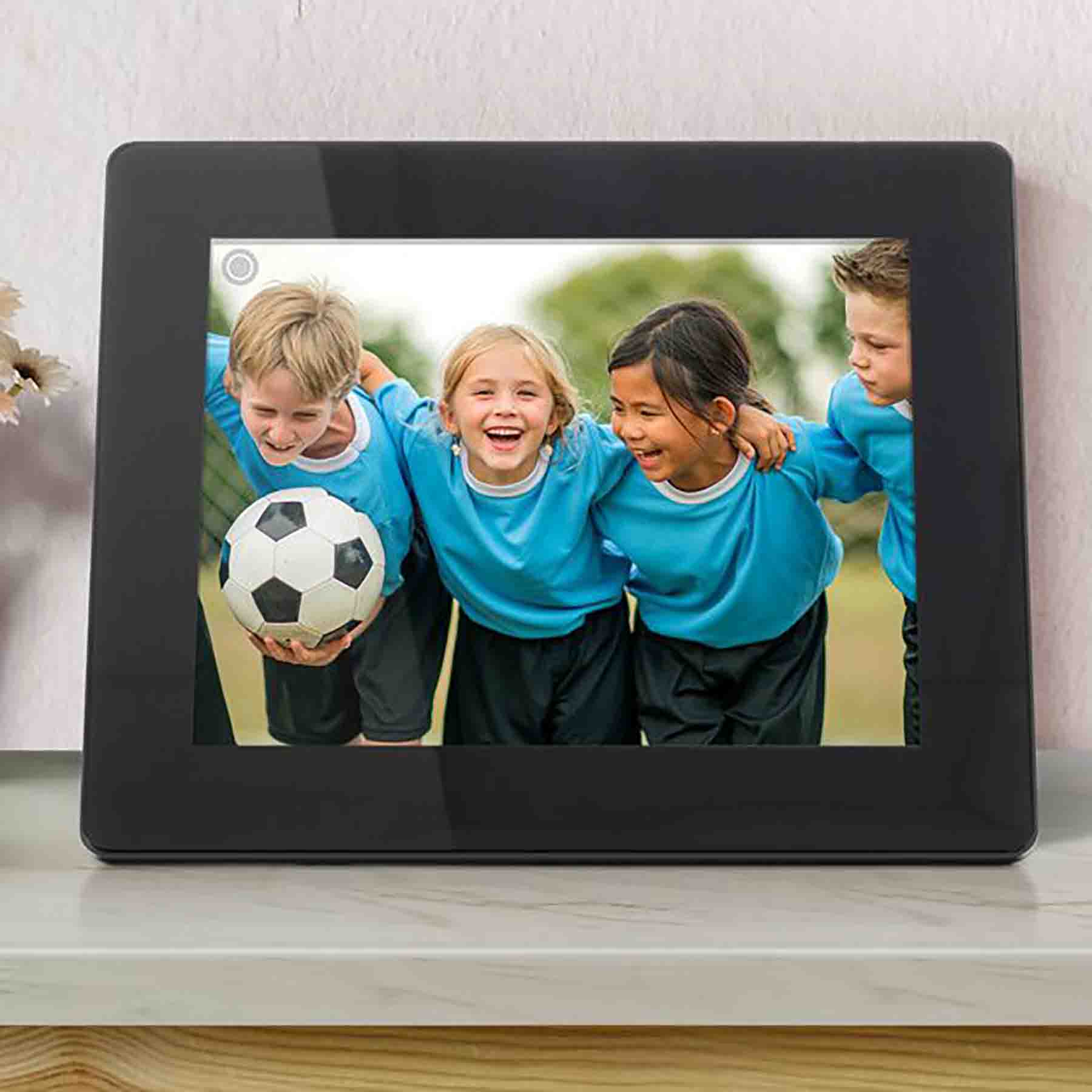 WiFi Digital Photo Frame with 16GB Built-in Memory - 8 inch 2