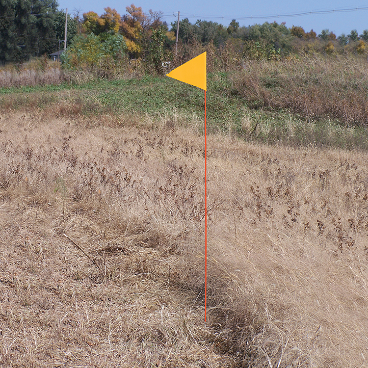 Solid Color Yellow Pennant Field Flag w/Orange Staff 4