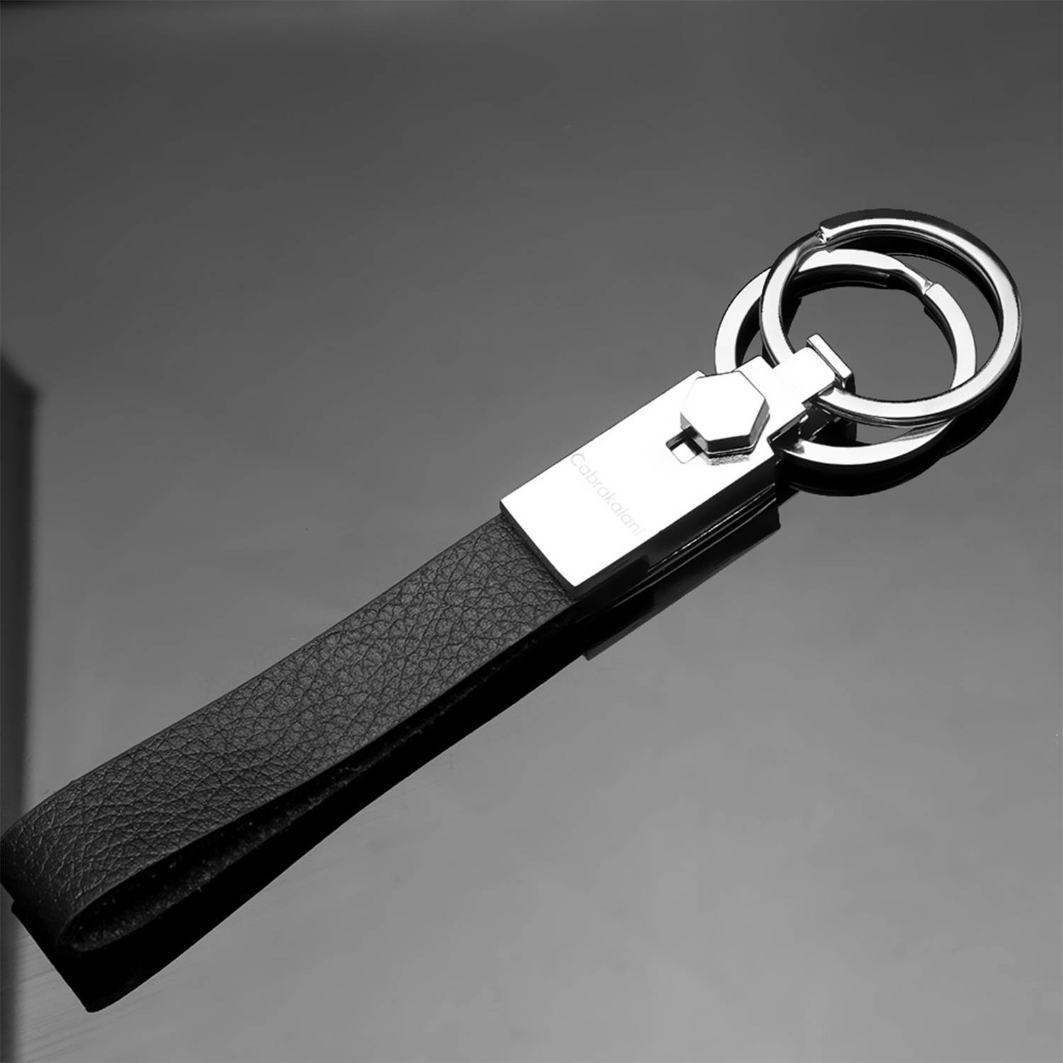 Custom Men's Genuine leather metal creative keychain 2