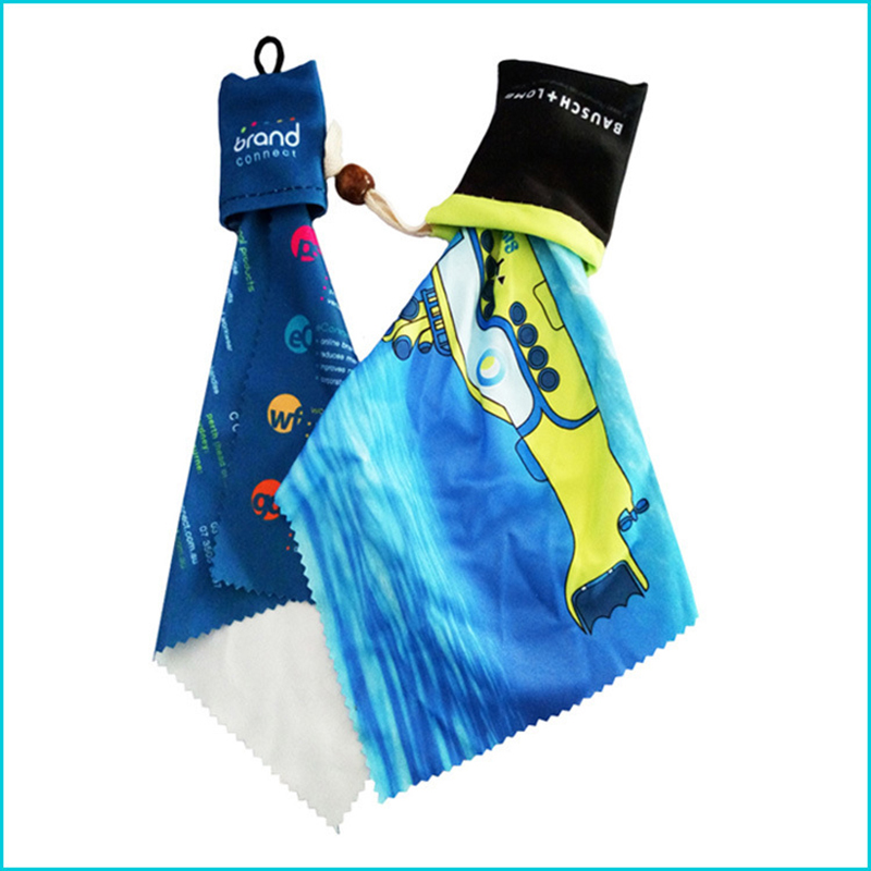 Microfiber Screen Lens Cleaning Cloth w/Carabinar 5
