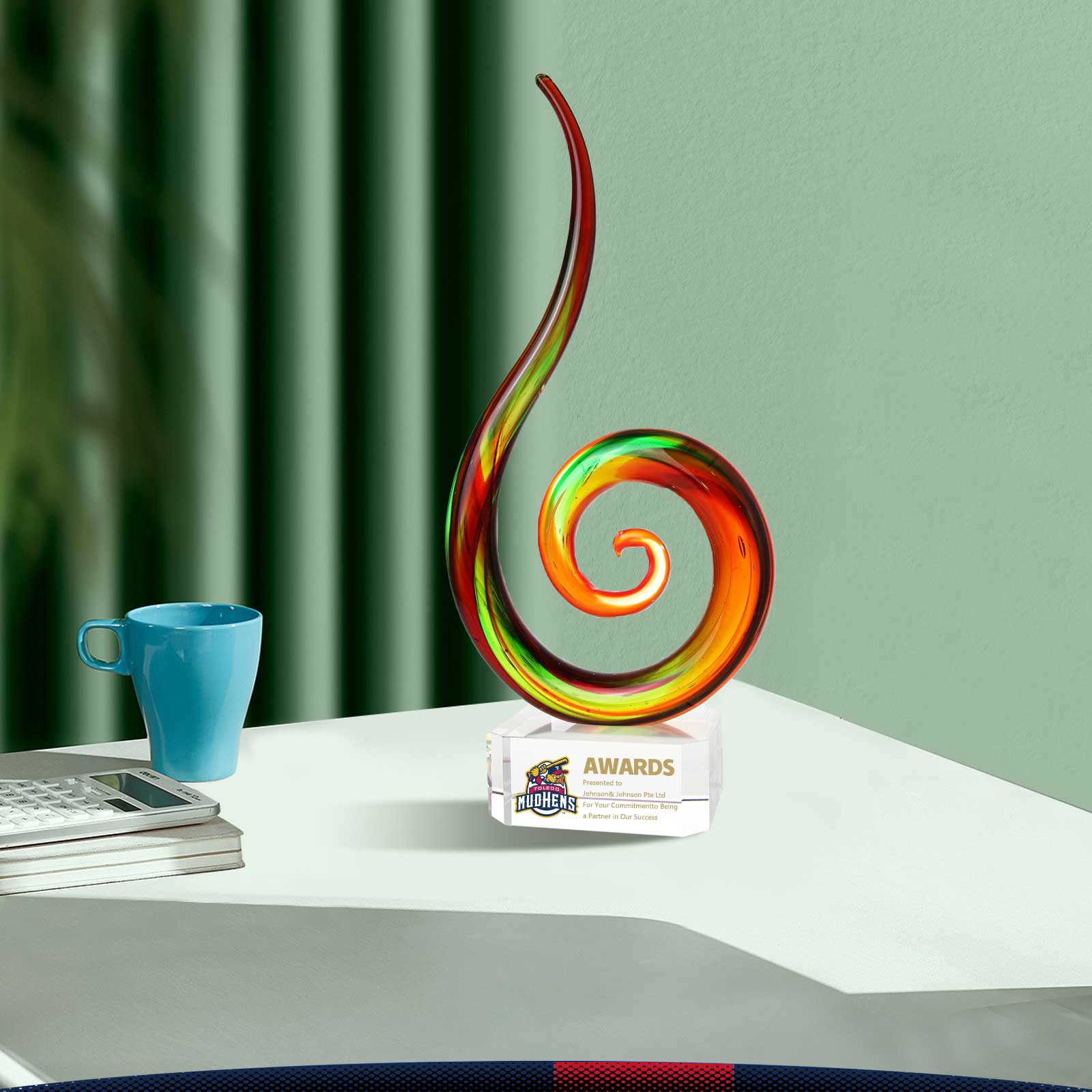 Artion Color Swirl Award 4