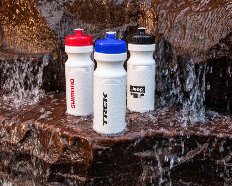 ACCONA 24 oz. PET Sports Bottle with Push/Pull Lid 10