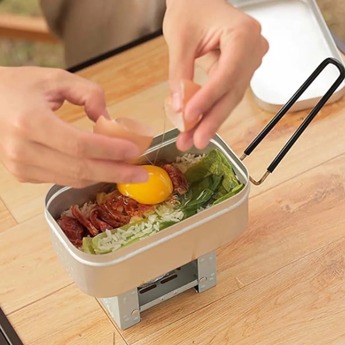 Outdoor Insulated Lunch Box With Handles 7