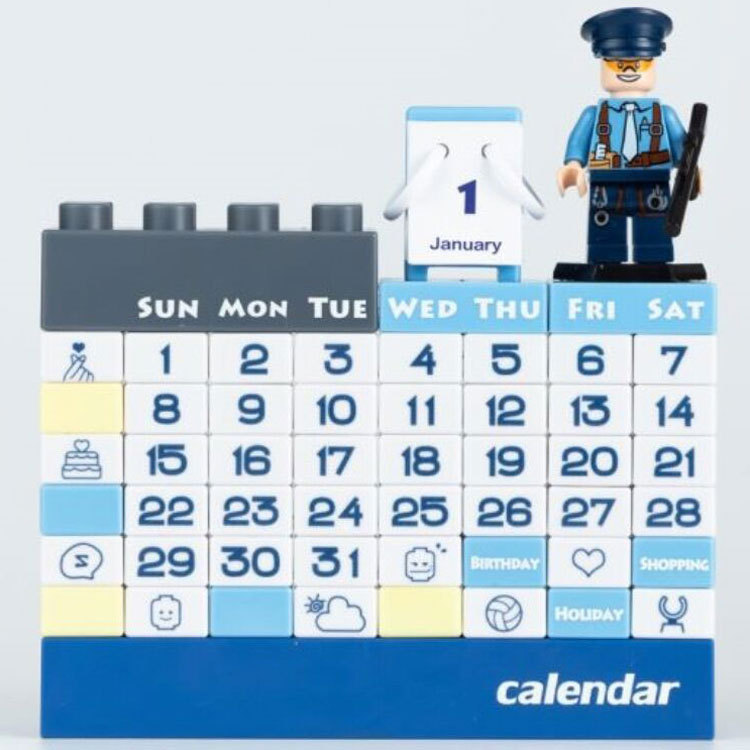Building Block Perpetual Calendar with Cartoon Characters 3