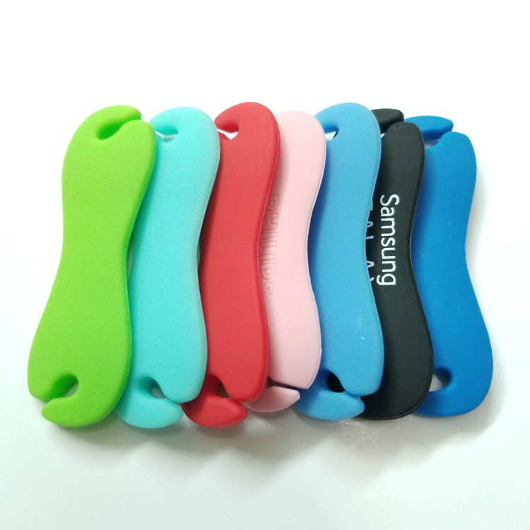 Bone Shape Silicone Cable Winder 4