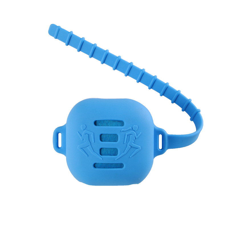 Silicone Storage Box with Cooling Towel 5