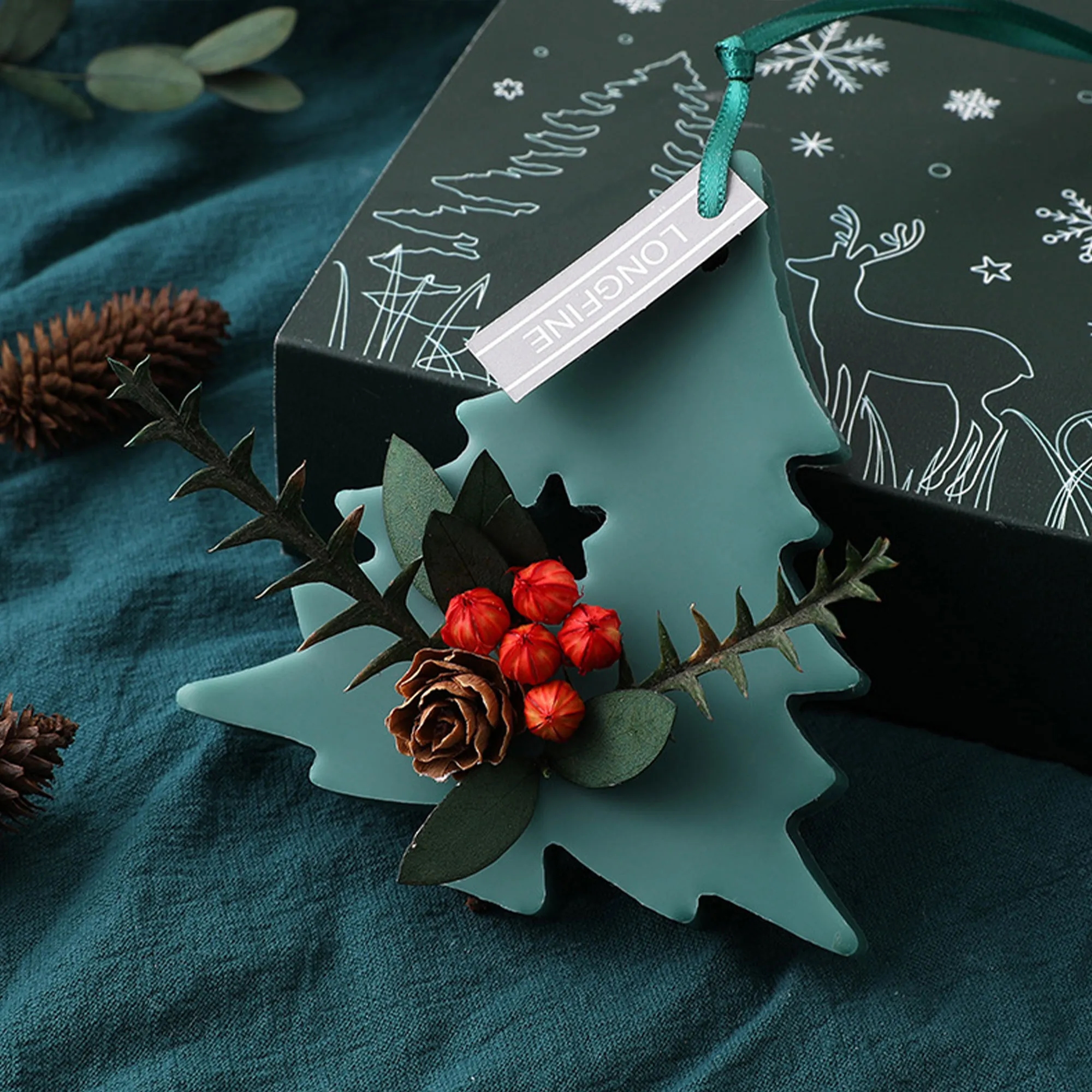 Festive Scented Wax Tablets Gift Set For Wardrobe Freshener 2