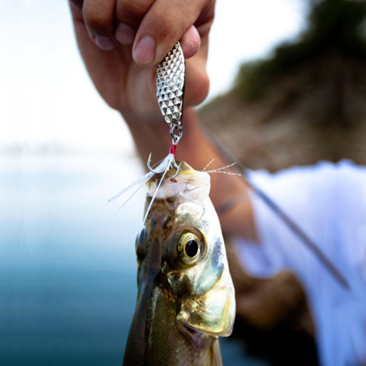 Shiny Metal Textured Fishing Lure with Hook 3